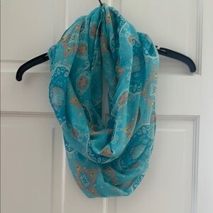 Beautiful Blue Light-weight Infinity Scarf